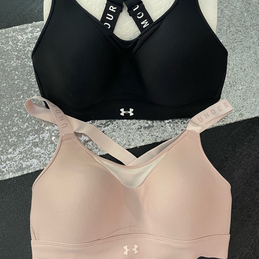 Two Under Armour Women's UA Infinity Covered Medium Support Sports Bra